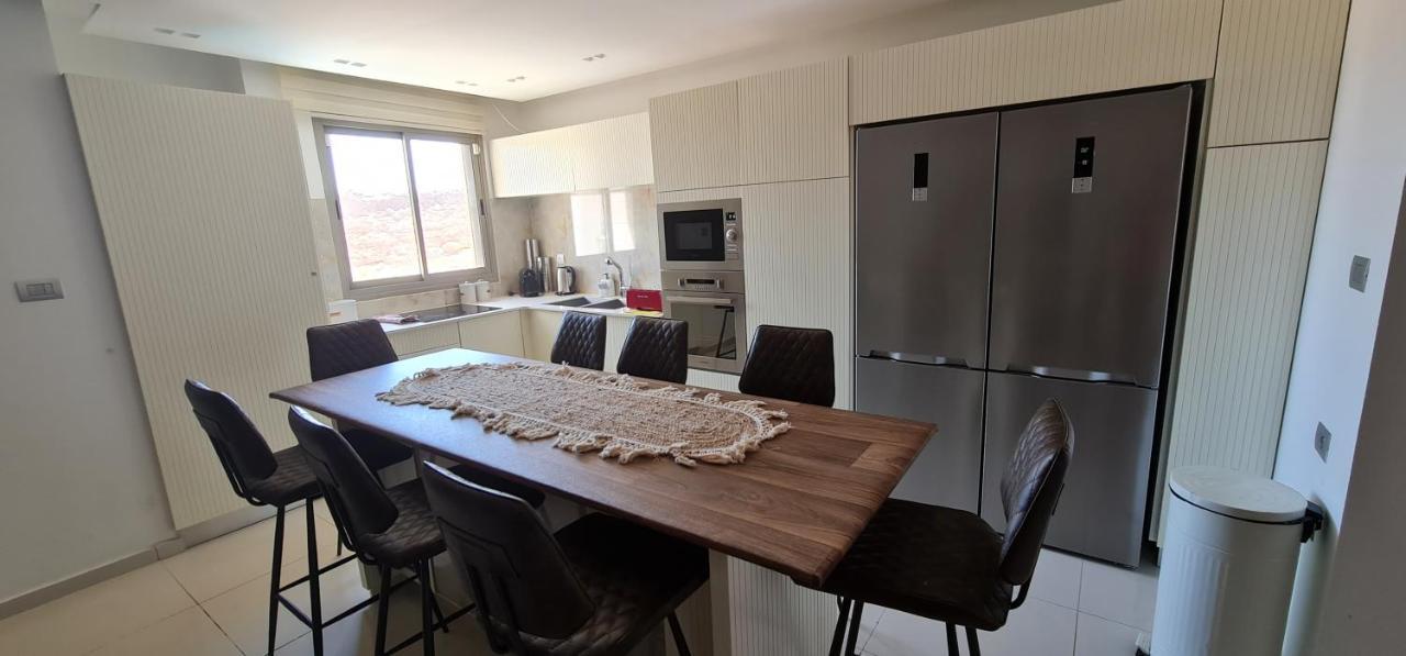 Apartment 3 Bdr Penthouse With Red Sea View- By Amdar *